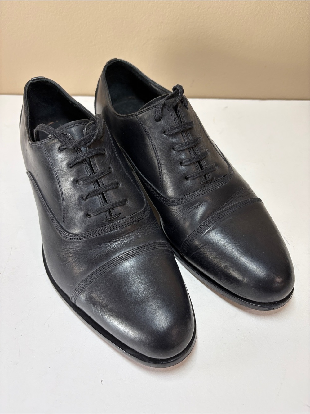 Harry's of London Black Cap-Toe Oxford Shoes